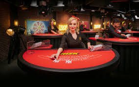 Giao diện slot online Nổ hũ a888 trên điện thoại và máy tính